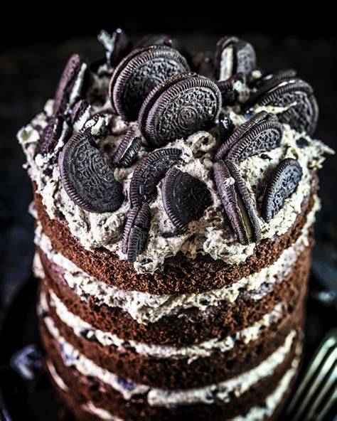 Zutaten für gebackene Oreo Torte im Überblick