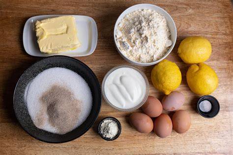 Zutaten für klassischen Zitronenkuchen