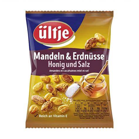 Zutaten für türkischen Honig: Eiweiß, Zucker, Honig, Nüsse, Oblaten