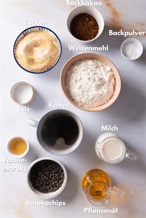 Zutaten für veganen Schokokuchen ohne Ei - Infografik