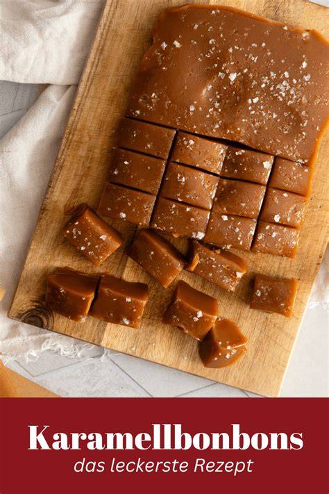 Zutaten für weiche Karamellbonbons (Butter, Sahne, Zucker etc.)
