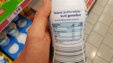 Zutaten- und Nährwerttabelle von Buttermilch im Supermarkt