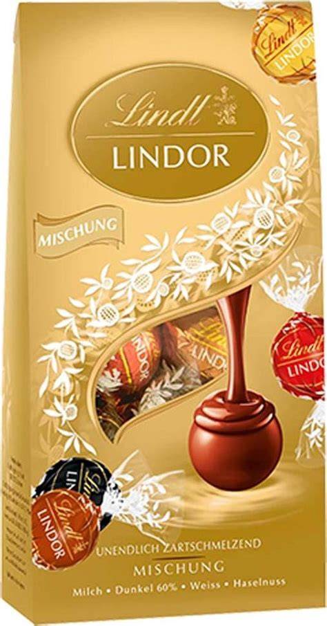 Zutatenliste auf einem Lindt Lindor Beutel