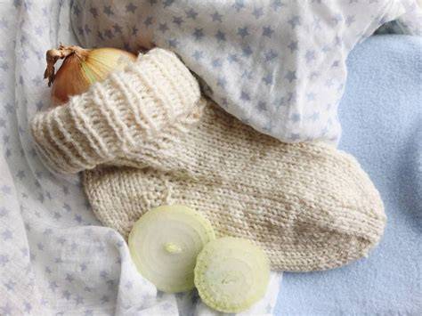 Zwiebelsocken auf angewärmten Füßen