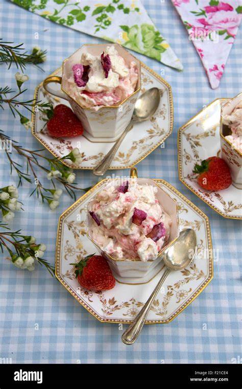 after-eight, traditionelles englisches dessert