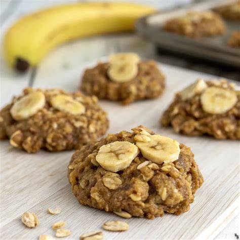 baked banana oat protein cookies