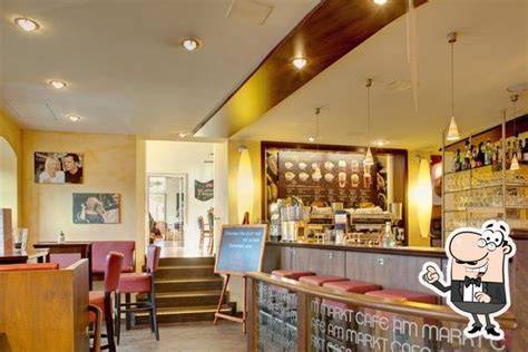 cafe am markt außenbereich