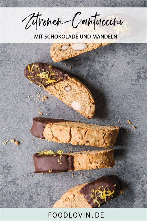 cantuccini zum Eintunken in dickflüssige schokolade