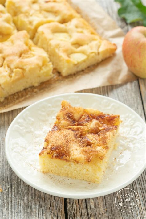 dänischer Apfelkuchen vom Blech mit Zimt und Äpfeln