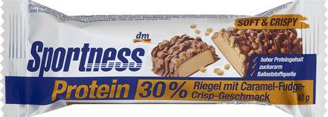 dm Proteinriegel weiße Schokolade Verpackung und Riegel-Ansicht