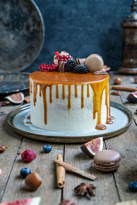 drip effekt karamell auf torte