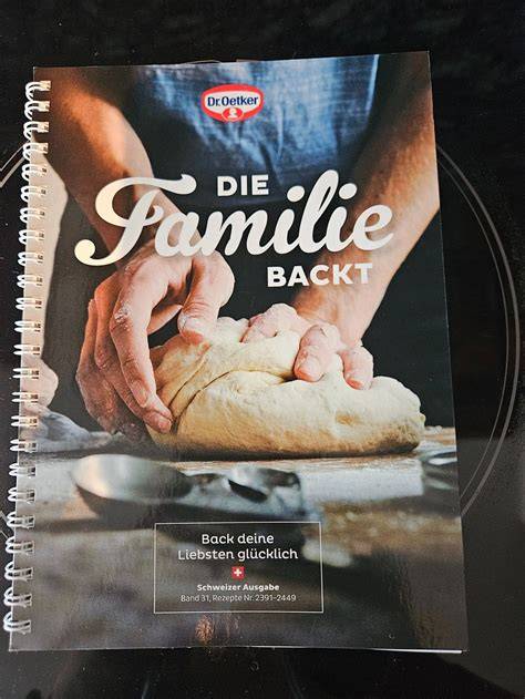 familie backt zuckerfrei gemeinsam