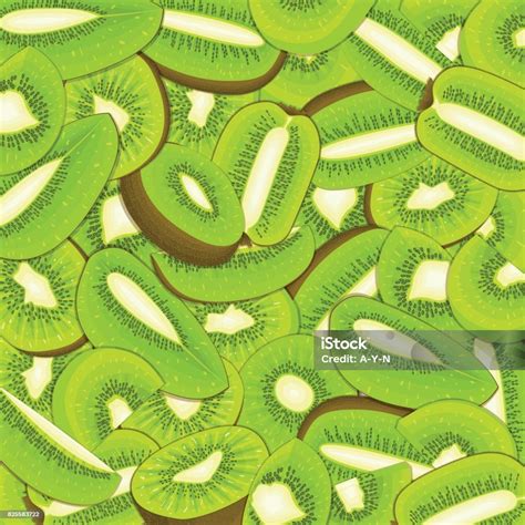frische Kiwis geschält und gewürfelt