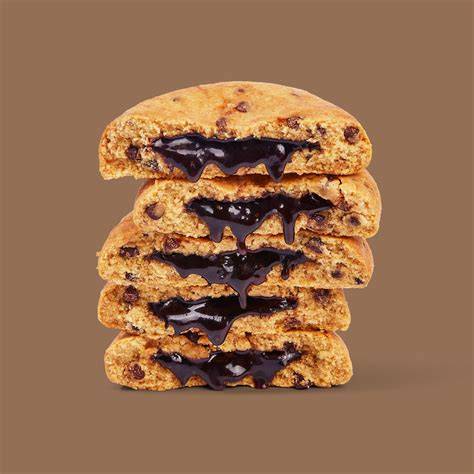 gefüllter cookie dough osterhase aufgeschnitten