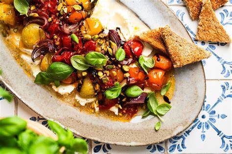 gegrillte karamellisierte Kirschtomaten auf Teller