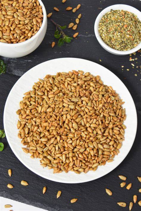 geröstete Sonnenblumenkerne mit Cerealien