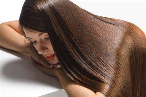 glänzende Haare nach Olivenöl-Honig-Kur