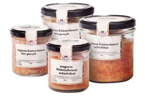 hausgemachtes Erdnussmus im Glas