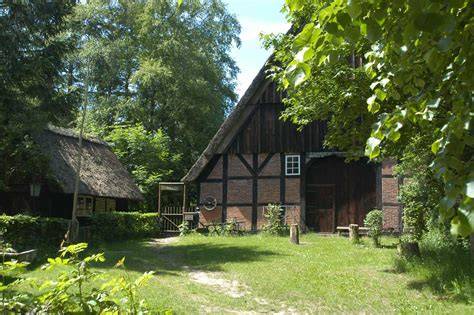 historische Fachwerk-Kate Aukrug Dat ole Hus