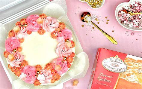 kandierte-rosen-auf-torte