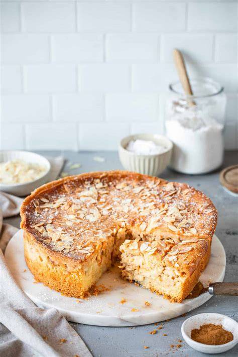karamellisierte mandelblättchen topping für kleinen apfelkuchen