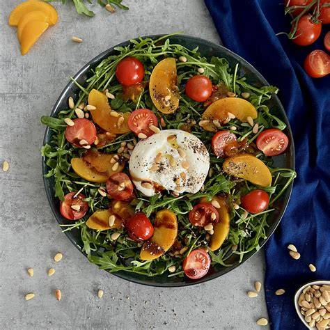 karamellisierte-walnuesse-pfirsich-salat