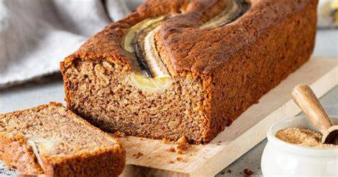 klassisches Bananenbrot mit Zutaten