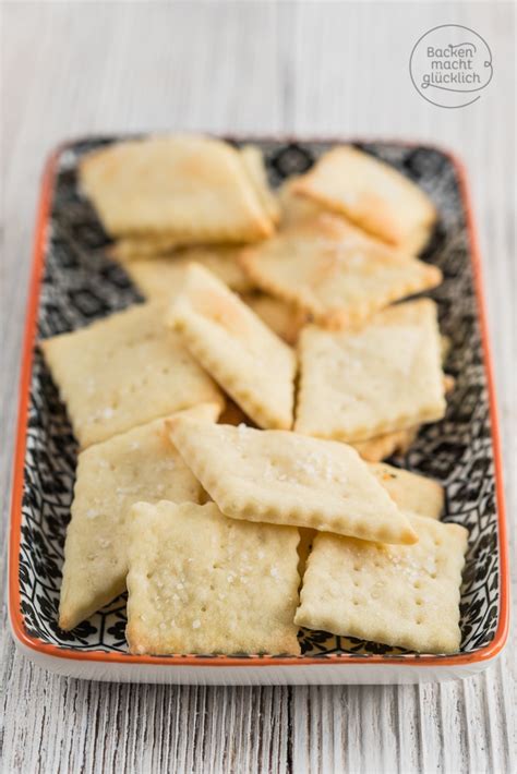 leckere selbstgemachte Cracker frisch aus dem Ofen