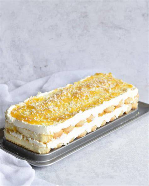 lemon curd kuehlschranktorte