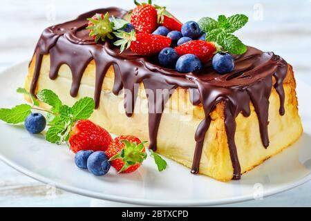 lvivsky syrnyk, ukrainischer käsekuchen