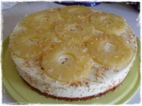 no-bake-ananas-frischkäse-torte-schichten