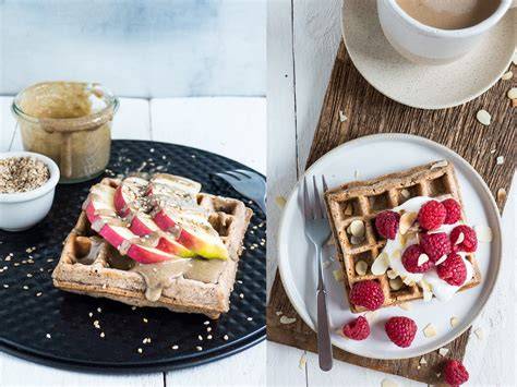 süße Waffelvariationen mit Toppings