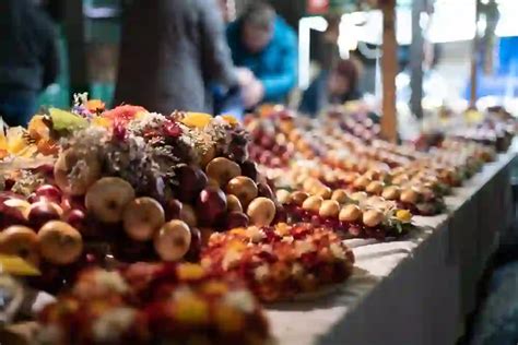 schokoladenlollys-weihnachtlich-arrangiert