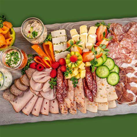 serviervorschlag brunch platte dips salat vinaigrette