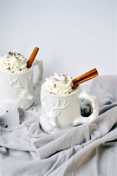 tasse-spiced-white-hot-chocolate