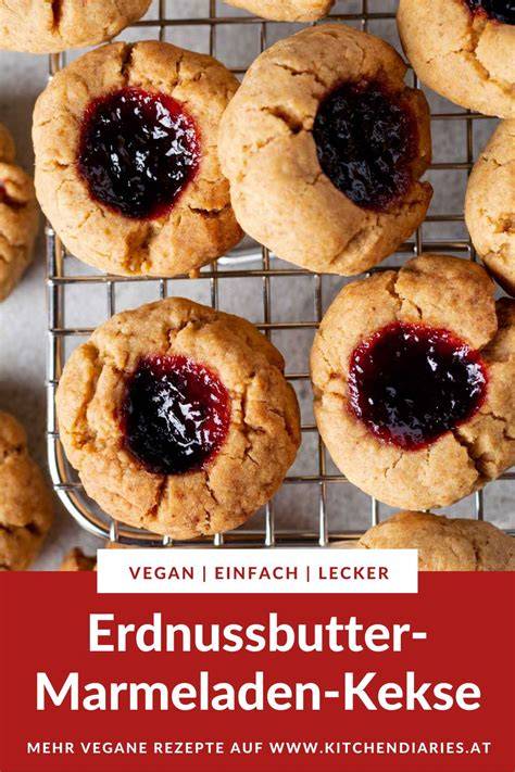 vegane Erdnussbutter Kekse auf Backblech