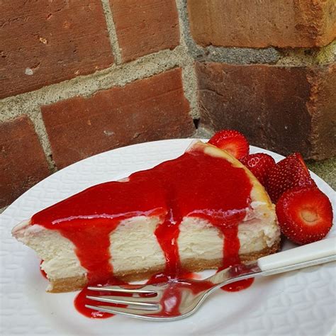 veganer-erdbeer-sahne-kuchen