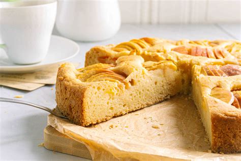 verschiedene Apfelkuchen-Varianten: klassisch, glutenfrei, vegan