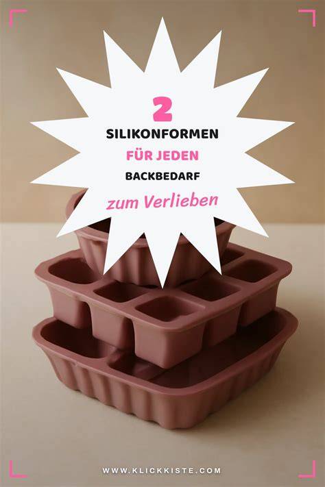 verschiedene Backformen aus Silikon, Glas und Metall