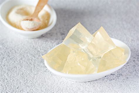 verschiedene Bindemittel - Gelatine, Agar-Agar, San-Apart