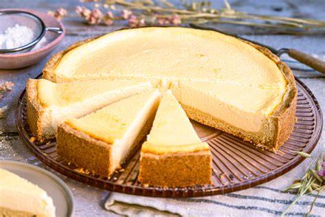 verschiedene Käsekuchen-Arten: mit und ohne Boden, mit Früchten