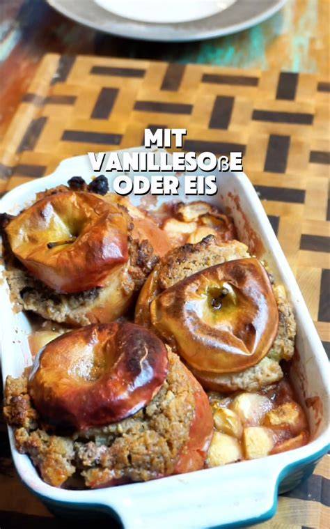 verschiedene gebäck-varianten mit äpfeln und marzipan, tipp-infos und zutaten
