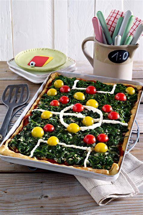 verschiedene spinatkuchen-variationen von süß bis herzhaft
